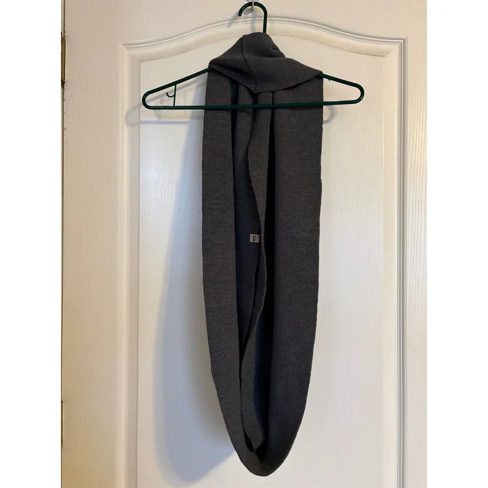 Minus33 Infinity Scarf Unisex OS Charcoal Grey Excellent Merino Wool Knit 6576